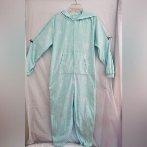 One piece light weight fleece ladies pajamas/2XL, no tags/front pockets/full zip